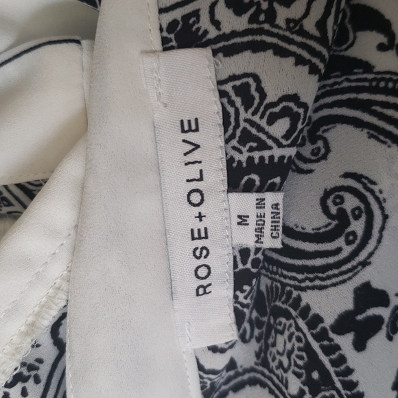 Rose + olive tops - Picture 6 of 7